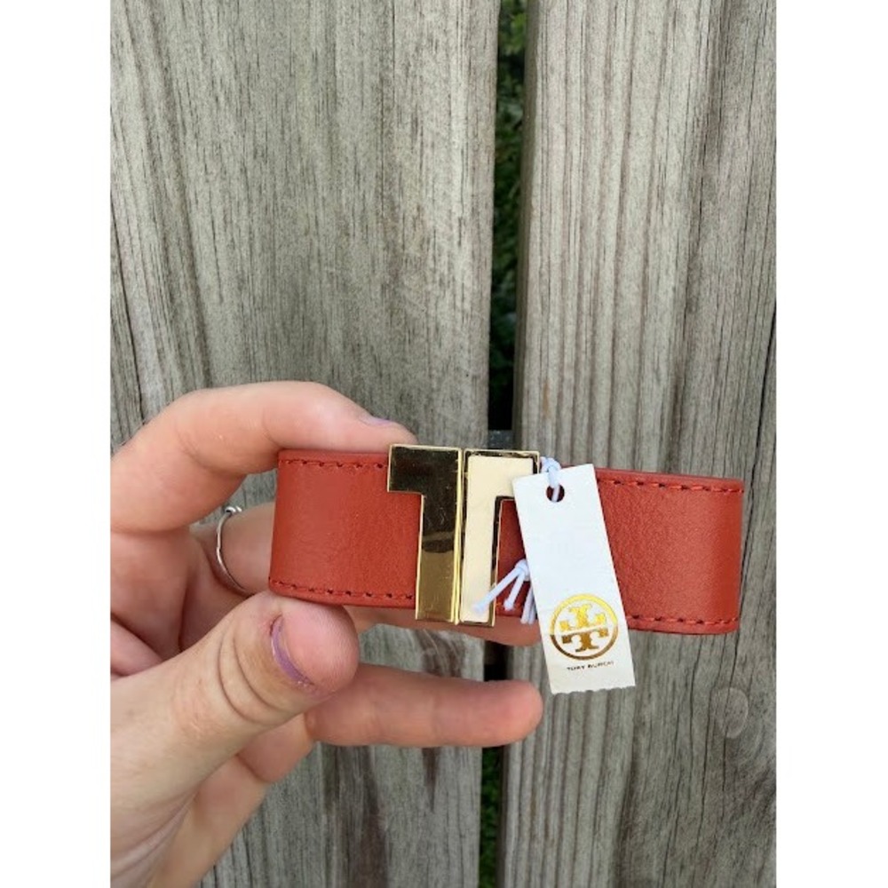 Designer Luxury Preppy Tory Burch Split-T Bracelet OS Orange Gold Leather Cuff